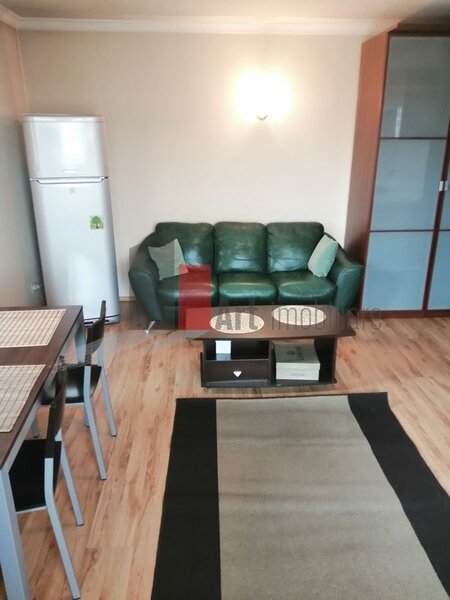 Unirii, Octavian Goga, garsoniera.